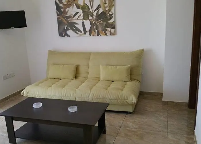 Layiotis Lägenhetshotell Larnaca