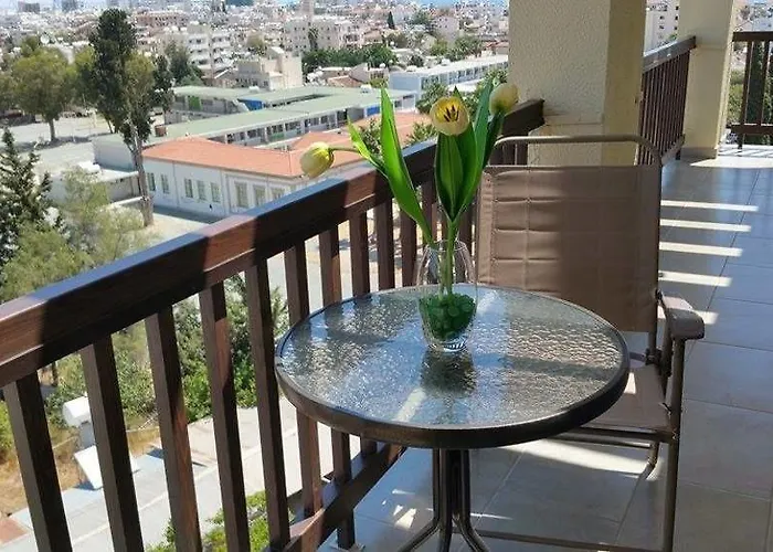 Layiotis Lägenhetshotell