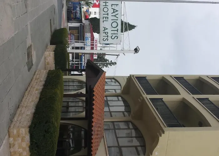 Layiotis Lägenhetshotell