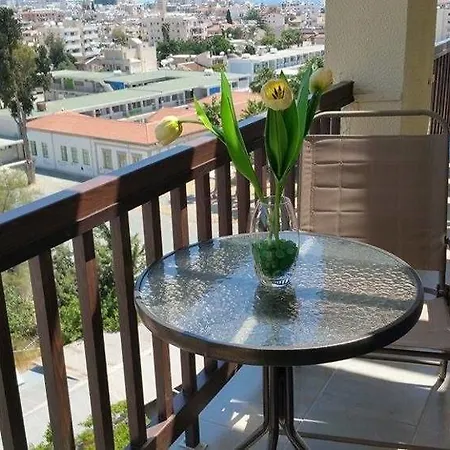 Layiotis 公寓式酒店